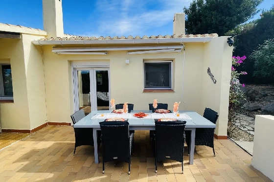 Villa in Denia-La Sella(La Sella ) zur Ferienvermietung, Wohnfläche 111 m², Baujahr 1986, + Zentralheizung, Klimaanlage, Grundstück 495 m², 3 Schlafzimmer, 2 Badezimmer, Pool, ref.: T-0424-4