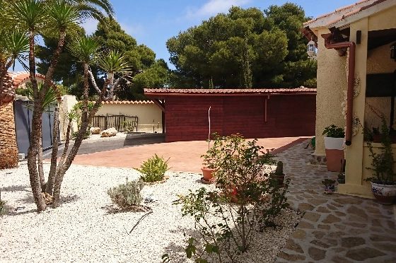 Villa in Benitachell(Cumbre del Sol) zu verkaufen, Wohnfläche 237 m², Grundstück 1011 m², 5 Schlafzimmer, 3 Badezimmer, ref.: BP-4339BELL-32