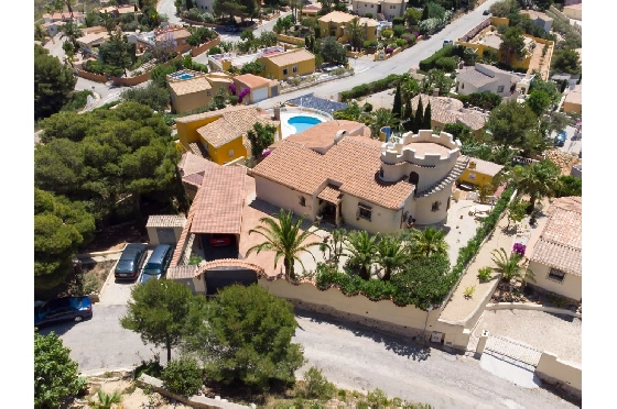 Villa in Benitachell(Cumbre del Sol) zu verkaufen, Wohnfläche 237 m², Grundstück 1011 m², 5 Schlafzimmer, 3 Badezimmer, ref.: BP-4339BELL-37