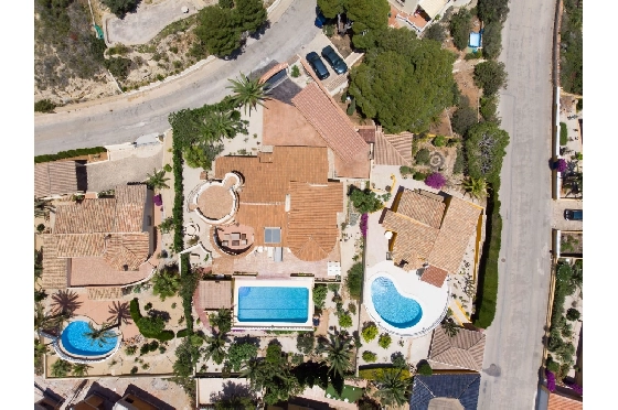 Villa in Benitachell(Cumbre del Sol) zu verkaufen, Wohnfläche 237 m², Grundstück 1011 m², 5 Schlafzimmer, 3 Badezimmer, ref.: BP-4339BELL-38