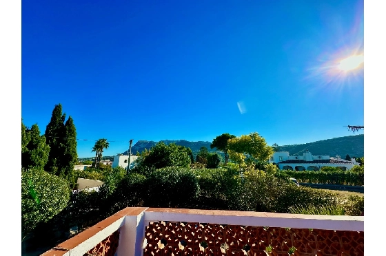 Villa in Denia zu verkaufen, Wohnfläche 120 m², Baujahr 1980, Klimaanlage, Grundstück 1500 m², 4 Schlafzimmer, 1 Badezimmer, Pool, ref.: VI-CHA405-20