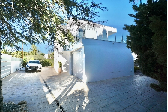 Villa in Benissa(La Fustera) zu verkaufen, Wohnfläche 308 m², Klimaanlage, Grundstück 850 m², 4 Schlafzimmer, 3 Badezimmer, Pool, ref.: CA-H-1723-AMBI-38