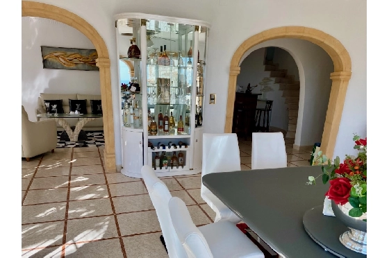 Villa in Benissa(Fanadix) zu verkaufen, Wohnfläche 430 m², Grundstück 1200 m², 4 Schlafzimmer, 4 Badezimmer, Pool, ref.: CA-H-1734-AMB-9