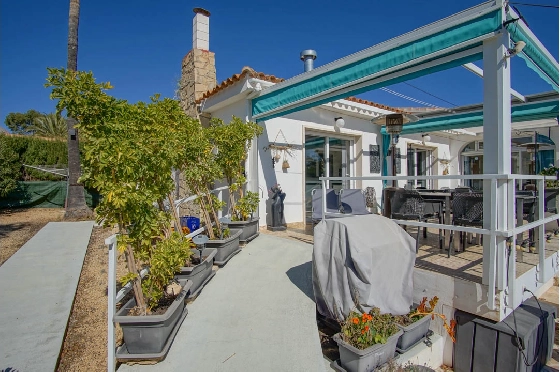 Villa in La Nucia(Barranco Hondo) zu verkaufen, Wohnfläche 230 m², Klimaanlage, Grundstück 1087 m², 4 Schlafzimmer, 3 Badezimmer, ref.: BP-7051NUC-8