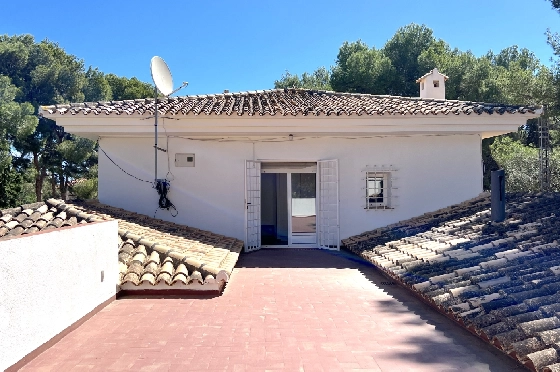 Villa in Denia(Las Rotas) zu verkaufen, Wohnfläche 280 m², Baujahr 1989, Zustand gepflegt, + Zentralheizung, Grundstück 1150 m², 5 Schlafzimmer, 4 Badezimmer, Pool, ref.: SC-T0424-10