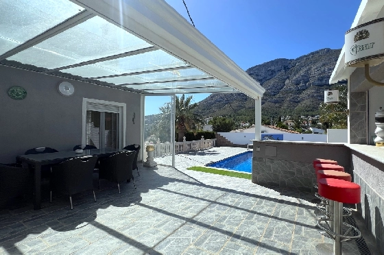 Villa in Denia zur Ferienvermietung, Wohnfläche 166 m², Baujahr 1978, + Ofen, Klimaanlage, Grundstück 802 m², 2 Schlafzimmer, 2 Badezimmer, Pool, ref.: T-0224-17