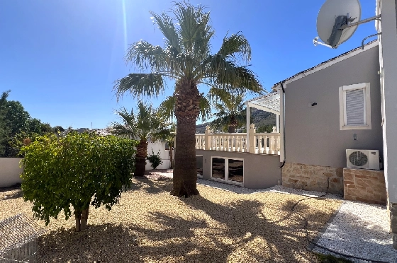 Villa in Denia zur Ferienvermietung, Wohnfläche 166 m², Baujahr 1978, + Ofen, Klimaanlage, Grundstück 802 m², 2 Schlafzimmer, 2 Badezimmer, Pool, ref.: T-0224-27