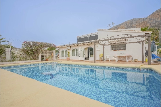 Villa in Javea(Ermita) zu verkaufen, Wohnfläche 198 m², Klimaanlage, Grundstück 1612 m², 3 Schlafzimmer, 2 Badezimmer, ref.: BP-4365JAV-40