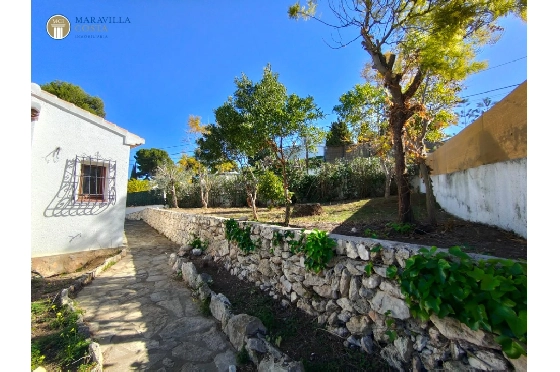 Villa in Javea zu verkaufen, Wohnfläche 176 m², Baujahr 1980, Klimaanlage, Grundstück 1606 m², 3 Schlafzimmer, 3 Badezimmer, Pool, ref.: MV-M-2510-12