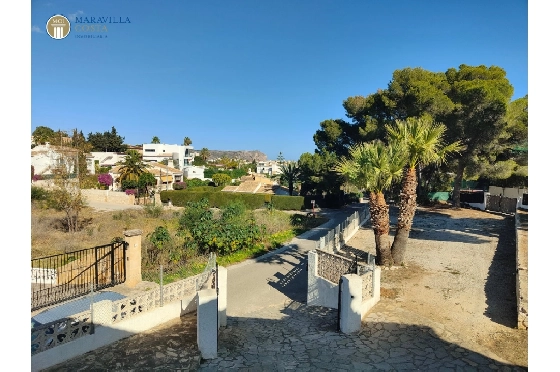 Villa in Javea zu verkaufen, Wohnfläche 176 m², Baujahr 1980, Klimaanlage, Grundstück 1606 m², 3 Schlafzimmer, 3 Badezimmer, Pool, ref.: MV-M-2510-15