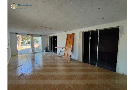 Villa in Javea zu verkaufen, Wohnfläche 176 m², Baujahr 1980, Klimaanlage, Grundstück 1606 m², 3 Schlafzimmer, 3 Badezimmer, Pool, ref.: MV-M-2510-41