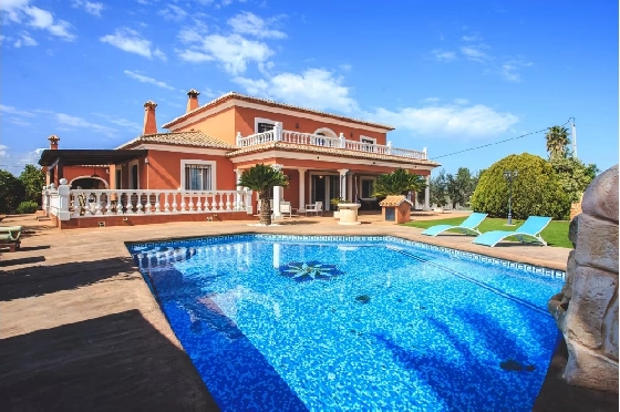 Villa in Denia zu verkaufen, Wohnfläche 442 m², Zustand gepflegt, + Zentralheizung, Grundstück 4441 m², 3 Schlafzimmer, 4 Badezimmer, Pool, ref.: MNC-0124-3