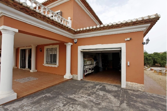 Villa in Denia zu verkaufen, Wohnfläche 442 m², Zustand gepflegt, + Zentralheizung, Grundstück 4441 m², 3 Schlafzimmer, 4 Badezimmer, Pool, ref.: MNC-0124-49