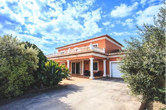 Villa in Denia zu verkaufen, Wohnfläche 442 m², Zustand gepflegt, + Zentralheizung, Grundstück 4441 m², 3 Schlafzimmer, 4 Badezimmer, Pool, ref.: MNC-0124-5