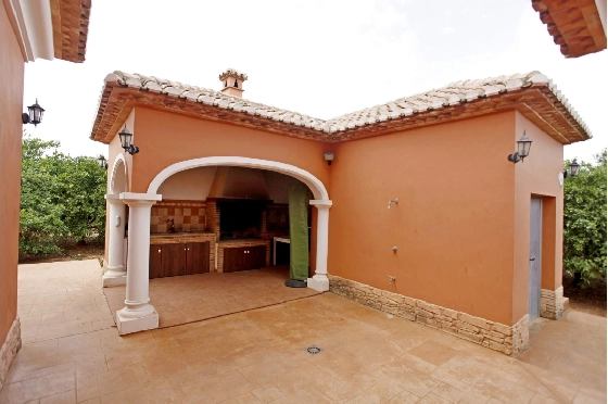 Villa in Denia zu verkaufen, Wohnfläche 442 m², Zustand gepflegt, + Zentralheizung, Grundstück 4441 m², 3 Schlafzimmer, 4 Badezimmer, Pool, ref.: MNC-0124-53