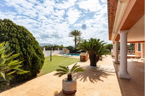 Villa in Denia zu verkaufen, Wohnfläche 442 m², Zustand gepflegt, + Zentralheizung, Grundstück 4441 m², 3 Schlafzimmer, 4 Badezimmer, Pool, ref.: MNC-0124-71