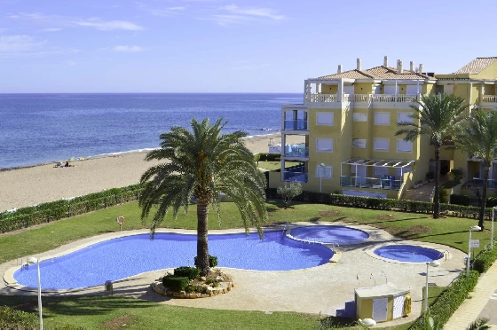 Penthouse Apartment in Denia zu verkaufen, Wohnfläche 104 m², Baujahr 2001, Klimaanlage, 3 Schlafzimmer, 2 Badezimmer, Pool, ref.: CO-C20924-1