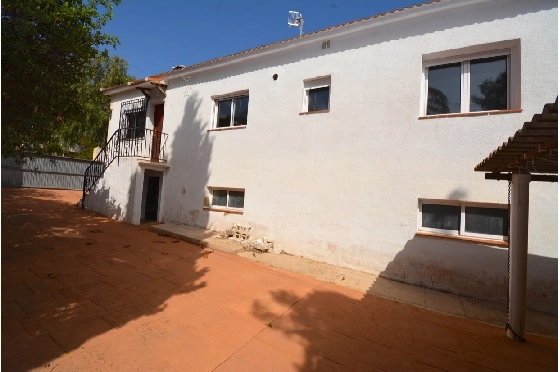 Villa in Denia zu verkaufen, Wohnfläche 230 m², Baujahr 1974, Zustand gepflegt, + Zentralheizung, Klimaanlage, Grundstück 1396 m², 4 Schlafzimmer, 2 Badezimmer, Pool, ref.: BC-7708-12