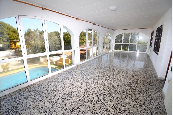 Villa in Denia zu verkaufen, Wohnfläche 230 m², Baujahr 1974, Zustand gepflegt, + Zentralheizung, Klimaanlage, Grundstück 1396 m², 4 Schlafzimmer, 2 Badezimmer, Pool, ref.: BC-7708-14