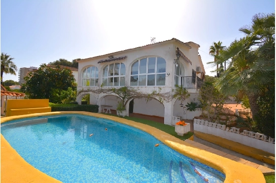 Villa in Denia zu verkaufen, Wohnfläche 230 m², Baujahr 1974, Zustand gepflegt, + Zentralheizung, Klimaanlage, Grundstück 1396 m², 4 Schlafzimmer, 2 Badezimmer, Pool, ref.: BC-7708-2