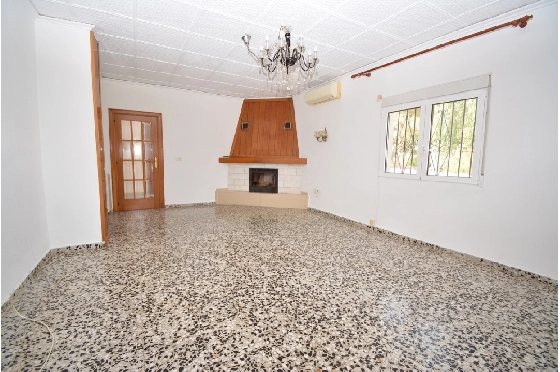 Villa in Denia zu verkaufen, Wohnfläche 230 m², Baujahr 1974, Zustand gepflegt, + Zentralheizung, Klimaanlage, Grundstück 1396 m², 4 Schlafzimmer, 2 Badezimmer, Pool, ref.: BC-7708-30