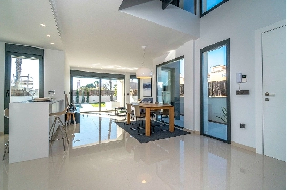 Villa in La Marina zu verkaufen, Wohnfläche 235 m², Zustand Erstbezug, Klimaanlage, Grundstück 272 m², 3 Schlafzimmer, 3 Badezimmer, Pool, ref.: HA-MAN-246-E01-4