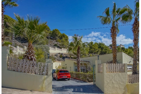 Villa in Altea(La Vieja) zu verkaufen, Wohnfläche 178 m², Klimaanlage, Grundstück 1347 m², 3 Schlafzimmer, 2 Badezimmer, ref.: BP-7055ALT-32