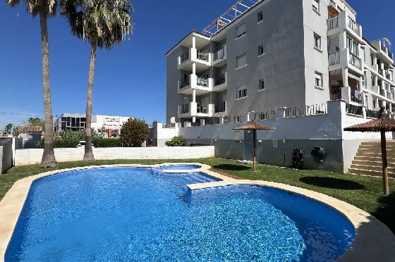 Apartment in Denia zur Ferienvermietung, Wohnfläche 86 m², Baujahr 2006, Zustand modernisiert, + Zentralheizung, Klimaanlage, Grundstück 46 m², 2 Schlafzimmer, 2 Badezimmer, Pool, ref.: T-0324-1