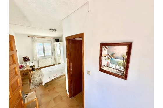 Villa in Els Poblets zu verkaufen, Wohnfläche 186 m², Baujahr 1979, + Zentralheizung, Klimaanlage, Grundstück 515 m², 4 Schlafzimmer, 2 Badezimmer, Pool, ref.: O-V88714D-19