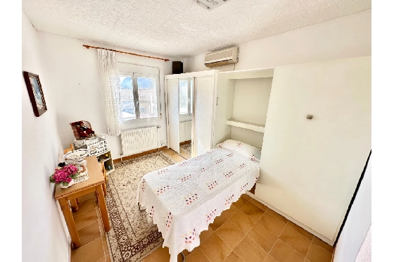 Villa in Els Poblets zu verkaufen, Wohnfläche 186 m², Baujahr 1979, + Zentralheizung, Klimaanlage, Grundstück 515 m², 4 Schlafzimmer, 2 Badezimmer, Pool, ref.: O-V88714D-20