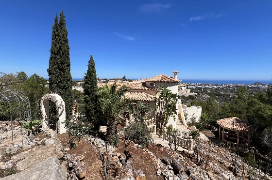 Villa in Denia(Marquesa V) zur Ferienvermietung, Wohnfläche 216 m², Baujahr 1995, Zustand teil vollreneinviert, + KLIMA, Klimaanlage, Grundstück 1 m², 3 Schlafzimmer, 2 Badezimmer, Pool, ref.: T-1323-33