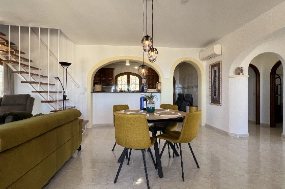 Villa in Denia(Marquesa V) zur Ferienvermietung, Wohnfläche 216 m², Baujahr 1995, Zustand teil vollreneinviert, + KLIMA, Klimaanlage, Grundstück 1 m², 3 Schlafzimmer, 2 Badezimmer, Pool, ref.: T-1323-6