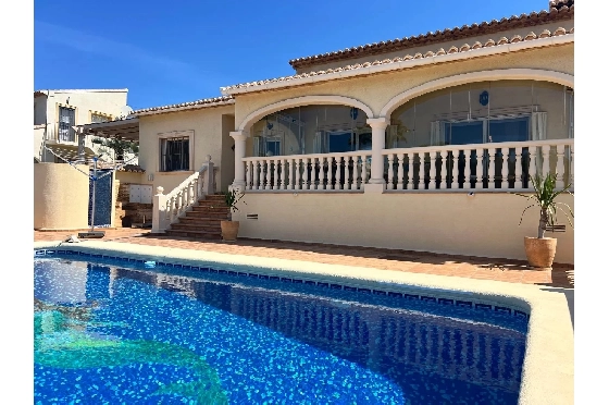 Villa in Calpe zu verkaufen, Wohnfläche 145 m², Klimaanlage, 3 Schlafzimmer, 2 Badezimmer, Pool, ref.: BS-84840333-1