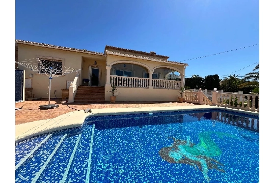 Villa in Calpe zu verkaufen, Wohnfläche 145 m², Klimaanlage, 3 Schlafzimmer, 2 Badezimmer, Pool, ref.: BS-84840333-33