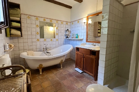 Villa in Denia-La Sella zu verkaufen, Wohnfläche 250 m², Baujahr 1997, Zustand gepflegt, + Zentralheizung, Klimaanlage, Grundstück 6652 m², 4 Schlafzimmer, 3 Badezimmer, Pool, ref.: FK-0724-15