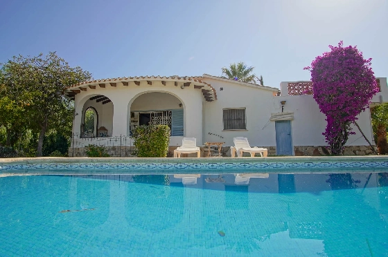 Villa in Denia(Santa Paula) zu verkaufen, Wohnfläche 150 m², Klimaanlage, Grundstück 1505 m², 4 Schlafzimmer, 2 Badezimmer, ref.: BP-8178DEN-17