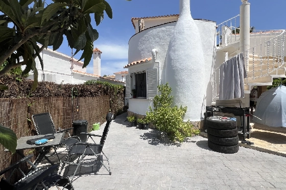 Villa in Denia(Galeretes) zu verkaufen, Wohnfläche 100 m², Baujahr 1990, Zustand modernisiert, + Etagenheizung, Klimaanlage, Grundstück 300 m², 2 Schlafzimmer, 2 Badezimmer, ref.: GC-0124-18