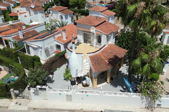 Villa in Denia(Galeretes) zu verkaufen, Wohnfläche 100 m², Baujahr 1990, Zustand modernisiert, + Etagenheizung, Klimaanlage, Grundstück 300 m², 2 Schlafzimmer, 2 Badezimmer, ref.: GC-0124-19