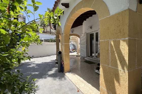 Villa in Denia(Galeretes) zu verkaufen, Wohnfläche 100 m², Baujahr 1990, Zustand modernisiert, + Etagenheizung, Klimaanlage, Grundstück 300 m², 2 Schlafzimmer, 2 Badezimmer, ref.: GC-0124-7