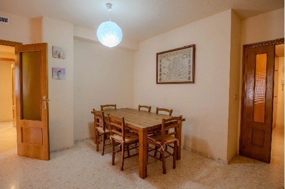 Apartment in Denia zu verkaufen, Wohnfläche 105 m², Baujahr 2000, Zustand gepflegt, + Zentralheizung, Klimaanlage, 3 Schlafzimmer, 2 Badezimmer, Pool, ref.: MG-0424-10