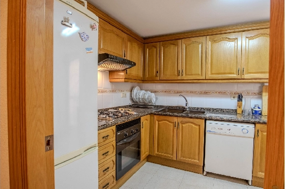 Apartment in Denia zu verkaufen, Wohnfläche 105 m², Baujahr 2000, Zustand gepflegt, + Zentralheizung, Klimaanlage, 3 Schlafzimmer, 2 Badezimmer, Pool, ref.: MG-0424-11