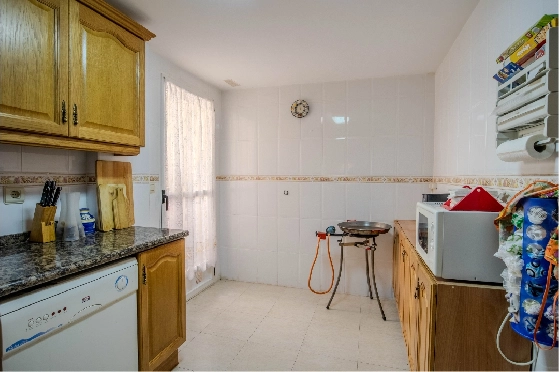 Apartment in Denia zu verkaufen, Wohnfläche 105 m², Baujahr 2000, Zustand gepflegt, + Zentralheizung, Klimaanlage, 3 Schlafzimmer, 2 Badezimmer, Pool, ref.: MG-0424-13