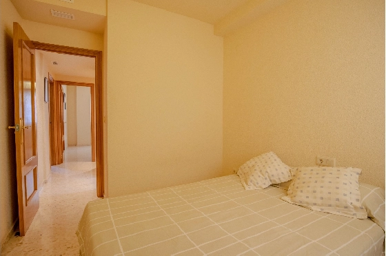 Apartment in Denia zu verkaufen, Wohnfläche 105 m², Baujahr 2000, Zustand gepflegt, + Zentralheizung, Klimaanlage, 3 Schlafzimmer, 2 Badezimmer, Pool, ref.: MG-0424-19