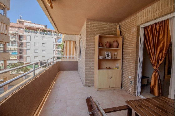 Apartment in Denia zu verkaufen, Wohnfläche 105 m², Baujahr 2000, Zustand gepflegt, + Zentralheizung, Klimaanlage, 3 Schlafzimmer, 2 Badezimmer, Pool, ref.: MG-0424-5