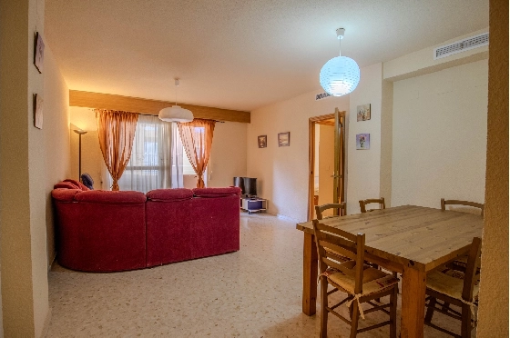 Apartment in Denia zu verkaufen, Wohnfläche 105 m², Baujahr 2000, Zustand gepflegt, + Zentralheizung, Klimaanlage, 3 Schlafzimmer, 2 Badezimmer, Pool, ref.: MG-0424-9