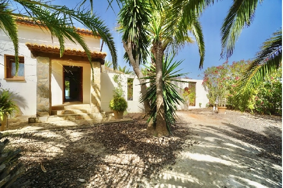 Finca in Benissa(Partida Llenes) zu verkaufen, Wohnfläche 326 m², Klimaanlage, Grundstück 18203 m², 3 Schlafzimmer, 3 Badezimmer, Pool, ref.: CA-F-1784-AMBI-32