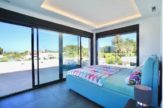 Villa in Javea(Pinosol) zu verkaufen, Wohnfläche 260 m², Zustand Erstbezug, + Fussbodenheizung, Klimaanlage, Grundstück 1866 m², 4 Schlafzimmer, 3 Badezimmer, Pool, ref.: CA-H-1790-AMBE-19