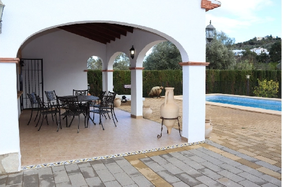 Villa in Orba zu verkaufen, Wohnfläche 154 m², Grundstück 813 m², 4 Schlafzimmer, 2 Badezimmer, Pool, ref.: PT-24001-24