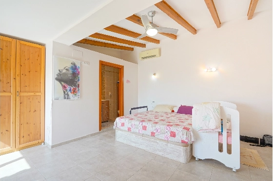 Villa in Calpe(Partida Calalga) zu verkaufen, Wohnfläche 144 m², Grundstück 555 m², 3 Schlafzimmer, 3 Badezimmer, ref.: BP-4418CAL-23