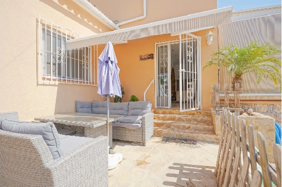 Villa in Calpe(Partida Calalga) zu verkaufen, Wohnfläche 144 m², Grundstück 555 m², 3 Schlafzimmer, 3 Badezimmer, ref.: BP-4418CAL-34